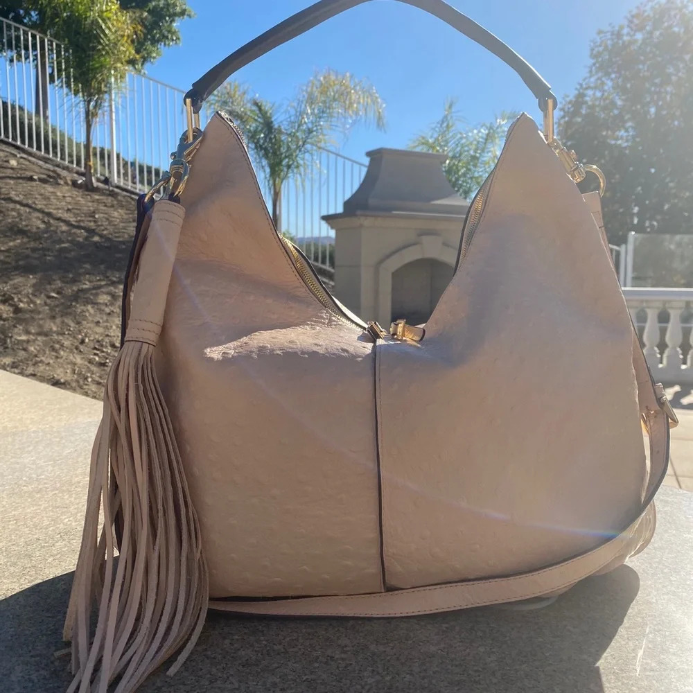 COPY - 🔥🔥EUC ITALIAN LEATHER OSTRICH EMBOSSED HOBO🔥🔥 - Picture 3 of 6